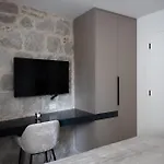 Sika Apartment *